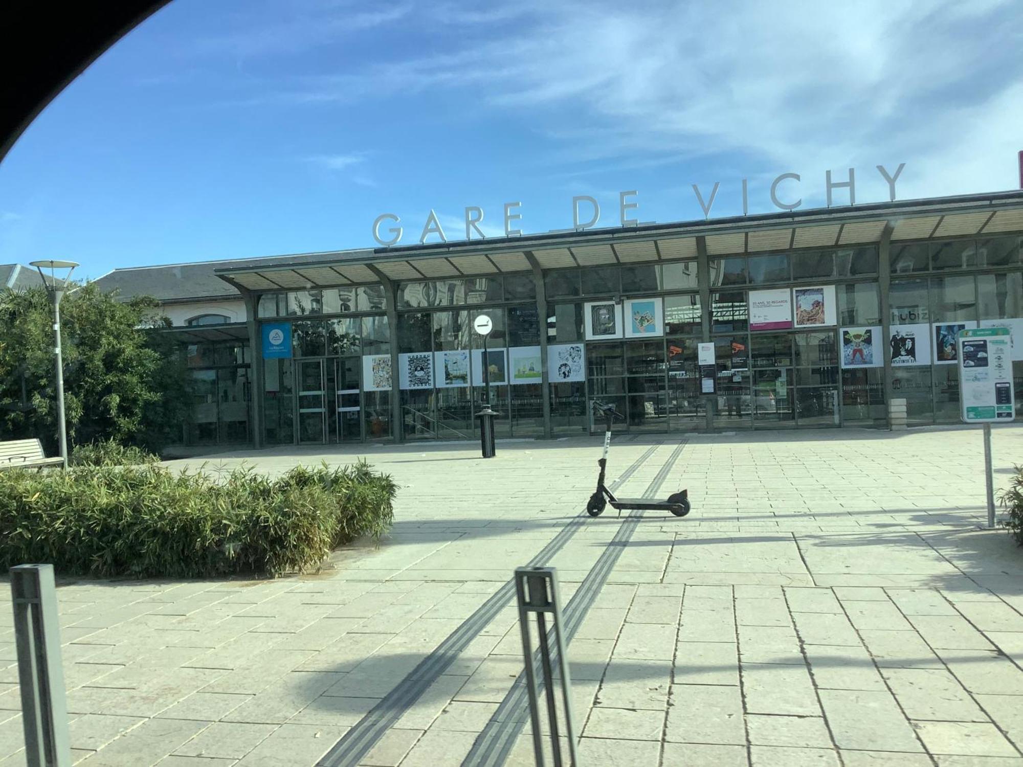 Le Beauparlant, 5 Min Grand Marche, 10min Gares Et Thermes Vichy